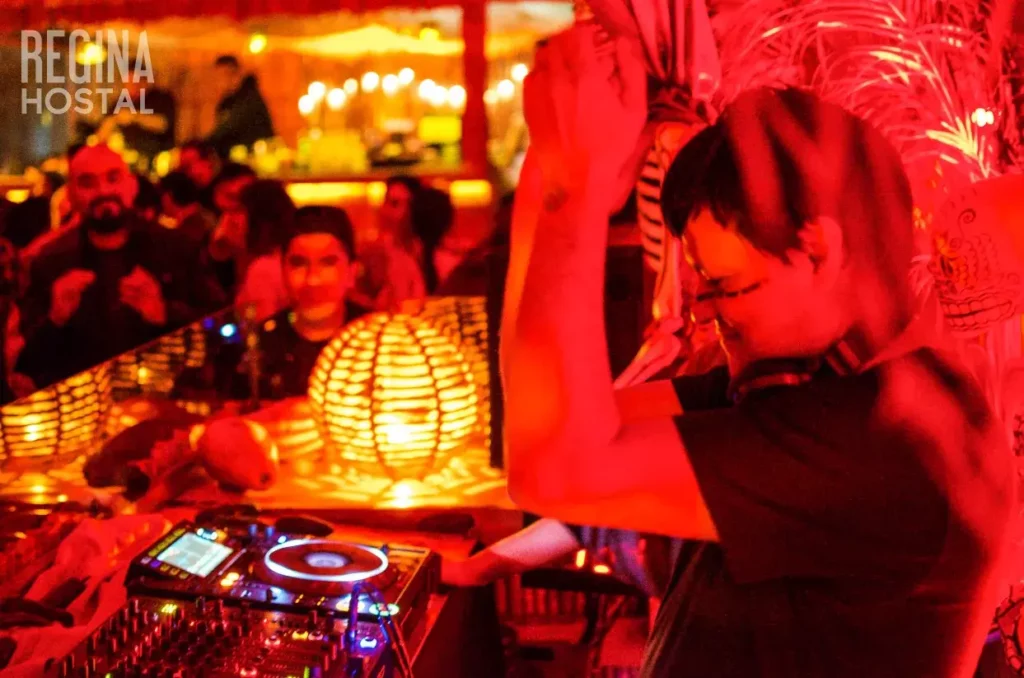 Hostal Regina Centro